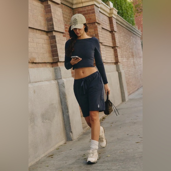 Free People Hot Shot Easy Set - Picture 2 of 9